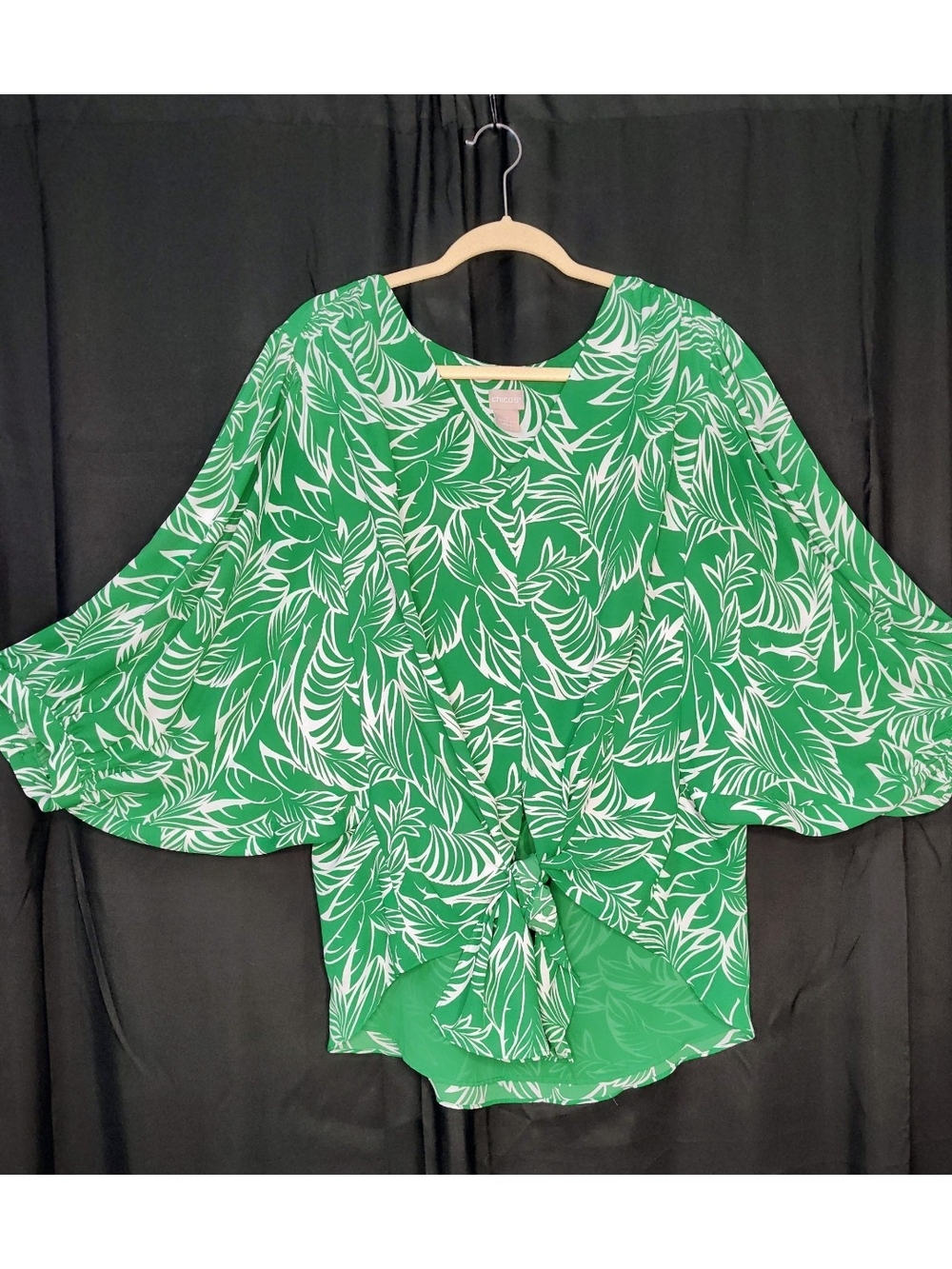 Chico's Green and White Leaf-Print Tie-Front Blouse